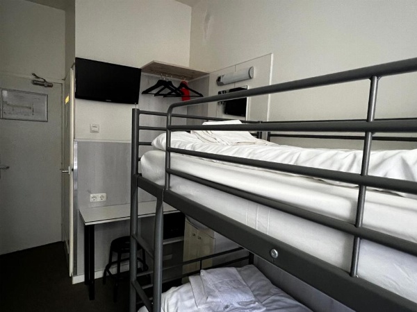 Budget Trianon Hotel image 26