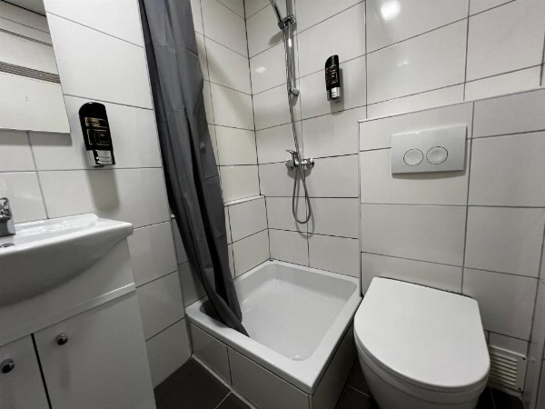 Budget Trianon Hotel image 52