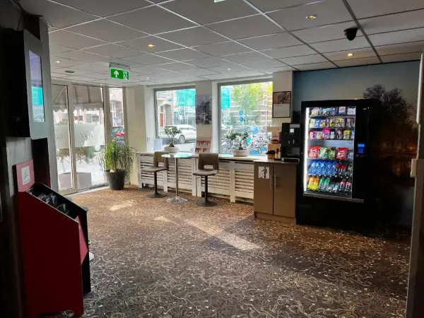 Budget Trianon Hotel 8